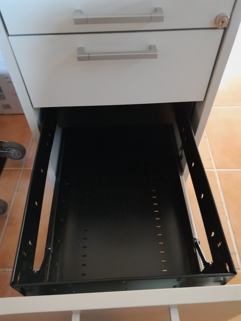 Korpus: TOP Büro Korpus, Rollcontainer – Gebraucht aus Dänikon ZH von Sweet_lies 4