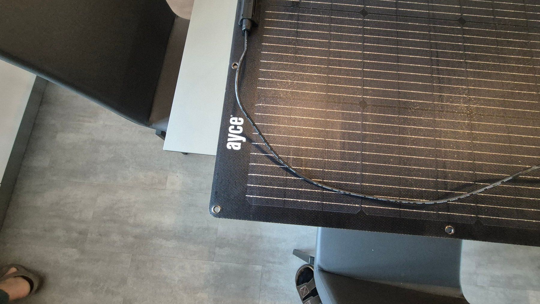 Dispositivi a energia solare: Ayce flexible solar panel 150W – Usato da Gachnang venduto da Thx 2