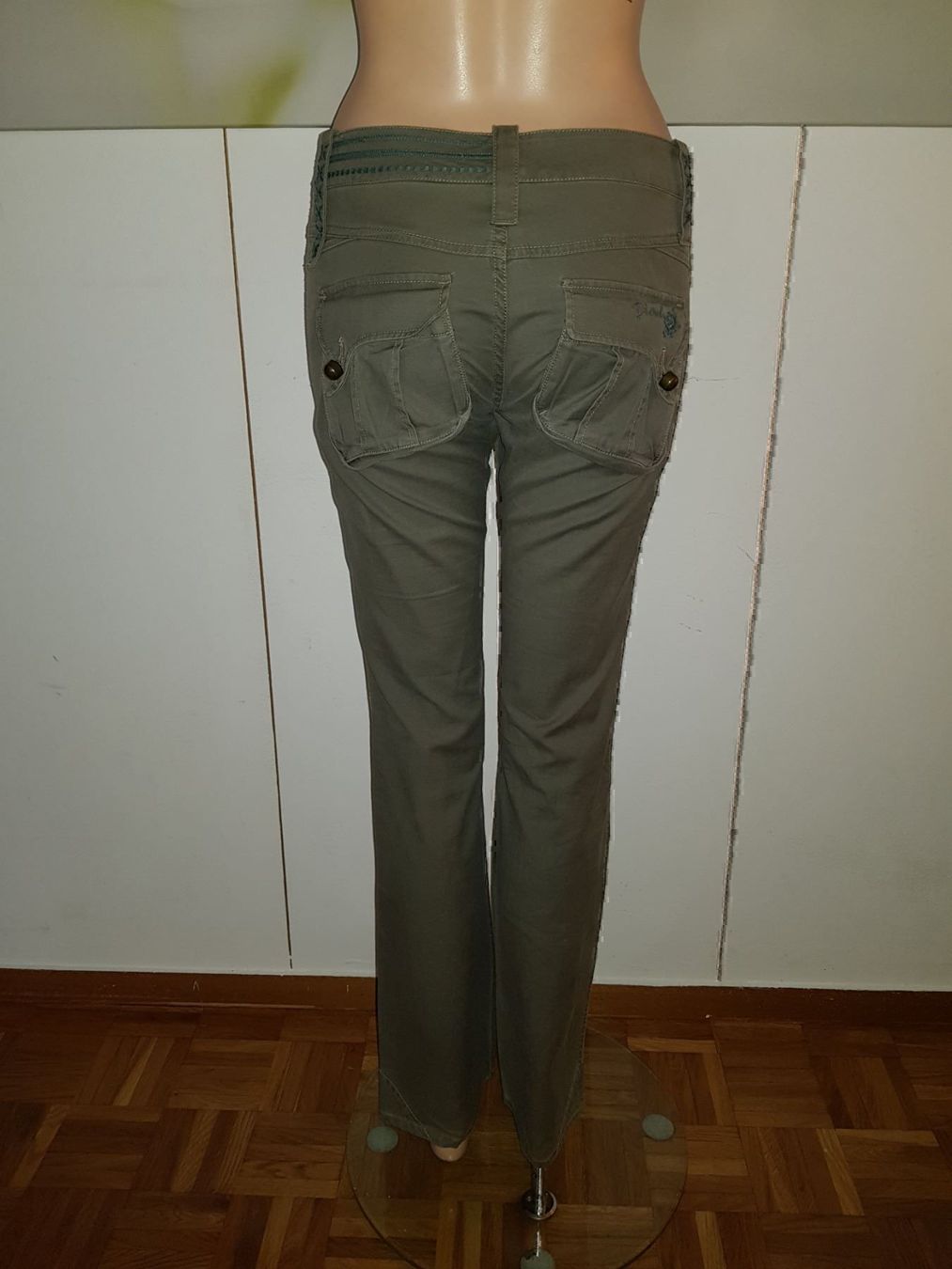 Diesel Jeans: DIESEL Jeans taille / Grosse 26 – Usato da Cossonay-ville venduto da Super-Price-Quality 6