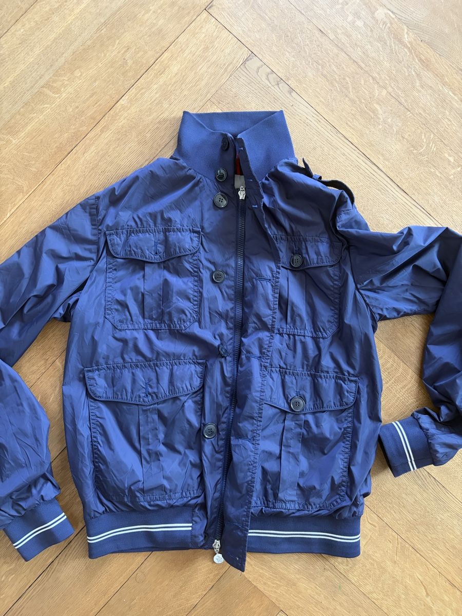 Moncler Giacche: Moncler Bomber Jacke – Usato da Bern venduto da nooahxoo 1