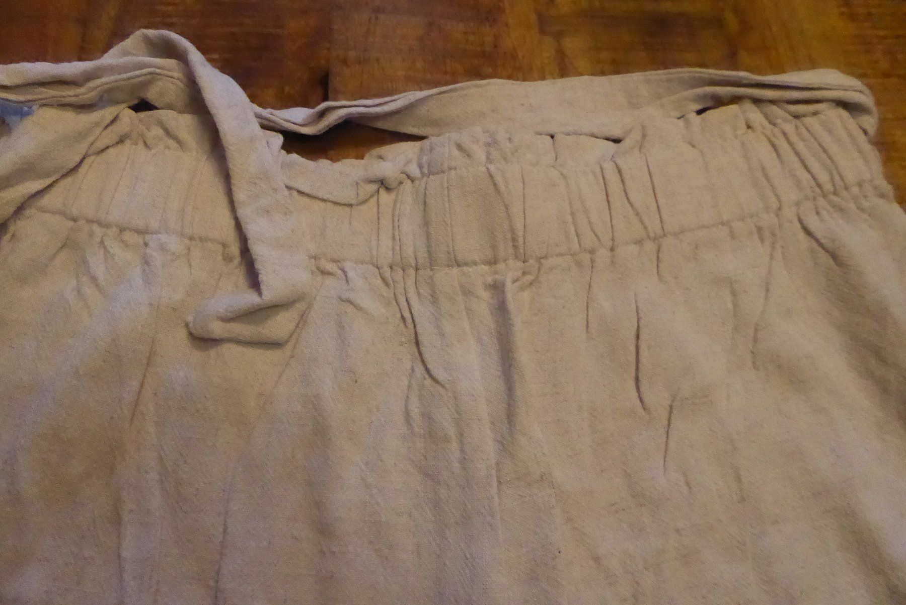 Shein Pantaloni: Sommer Hose SHEIN Gr 40 23% Leinen – Usato da Sargans venduto da Benziner 2