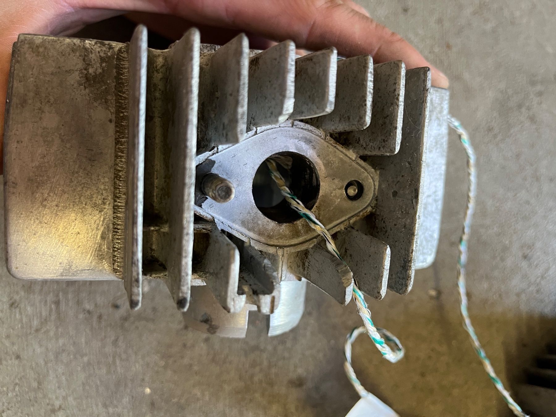 Puch Parti ricambio per ciclomotori: Puch Maxi/X30 CH12 Zylinder – Difettoso da Fahrni b. Thun venduto da berger_tuning34 1
