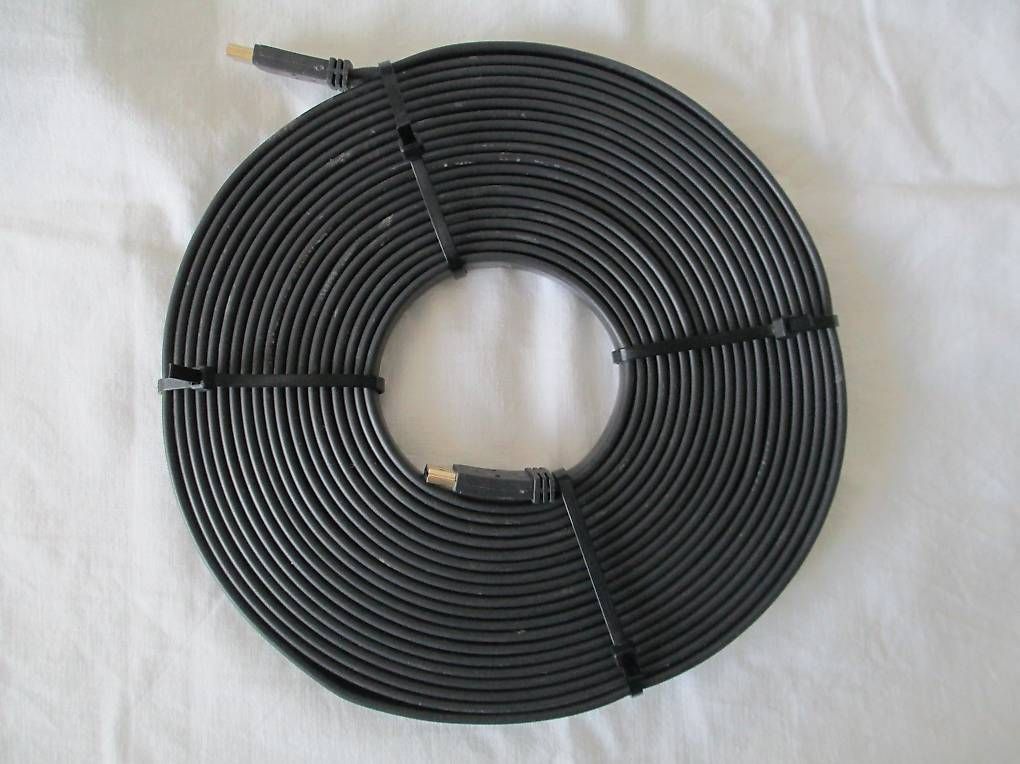 Câbles: Ethernet Kabel – D'occasion à Riehen par dipus