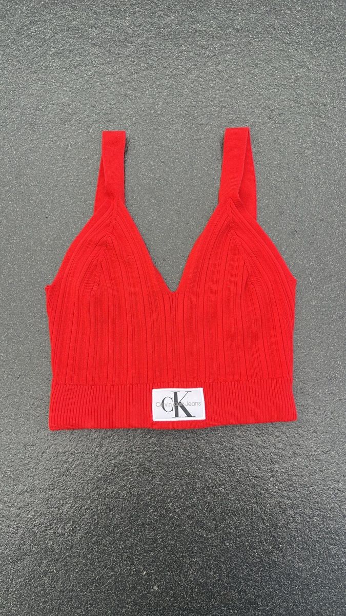 Calvin Klein Tops: Calvin Klein Top Rot XS – D'occasion à Zofingen par jj7