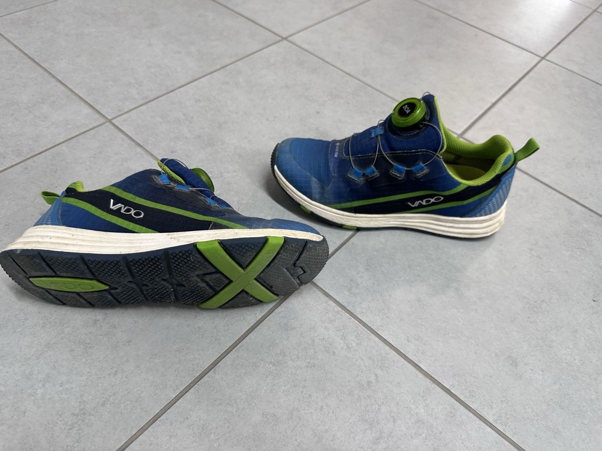 Chaussures garçon: Vado Schuhe, Gr. 35 – D'occasion à Ostermundigen par Alora78