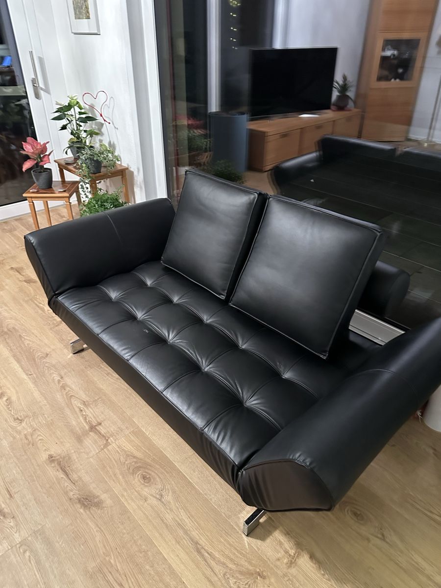 Livique Sofas: Kleines cooles Ledersofa 2er – Gebraucht aus Jonen von Pysch