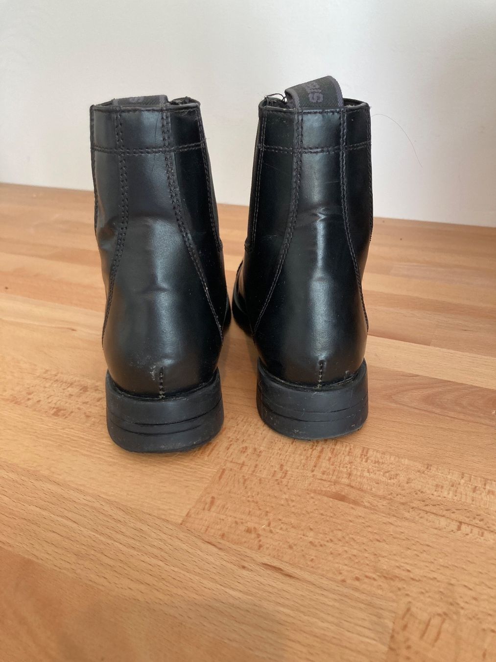 Schuhe für Mädchen: Steeds Kinder Leder Reitstiefeletten Gr. 33 – Gebraucht aus Schlatt ZH von yasi79 3