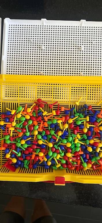Giochi: Steckmosaik / Steckspiel  grosses Set – Usato da Eglisau venduto da magier007