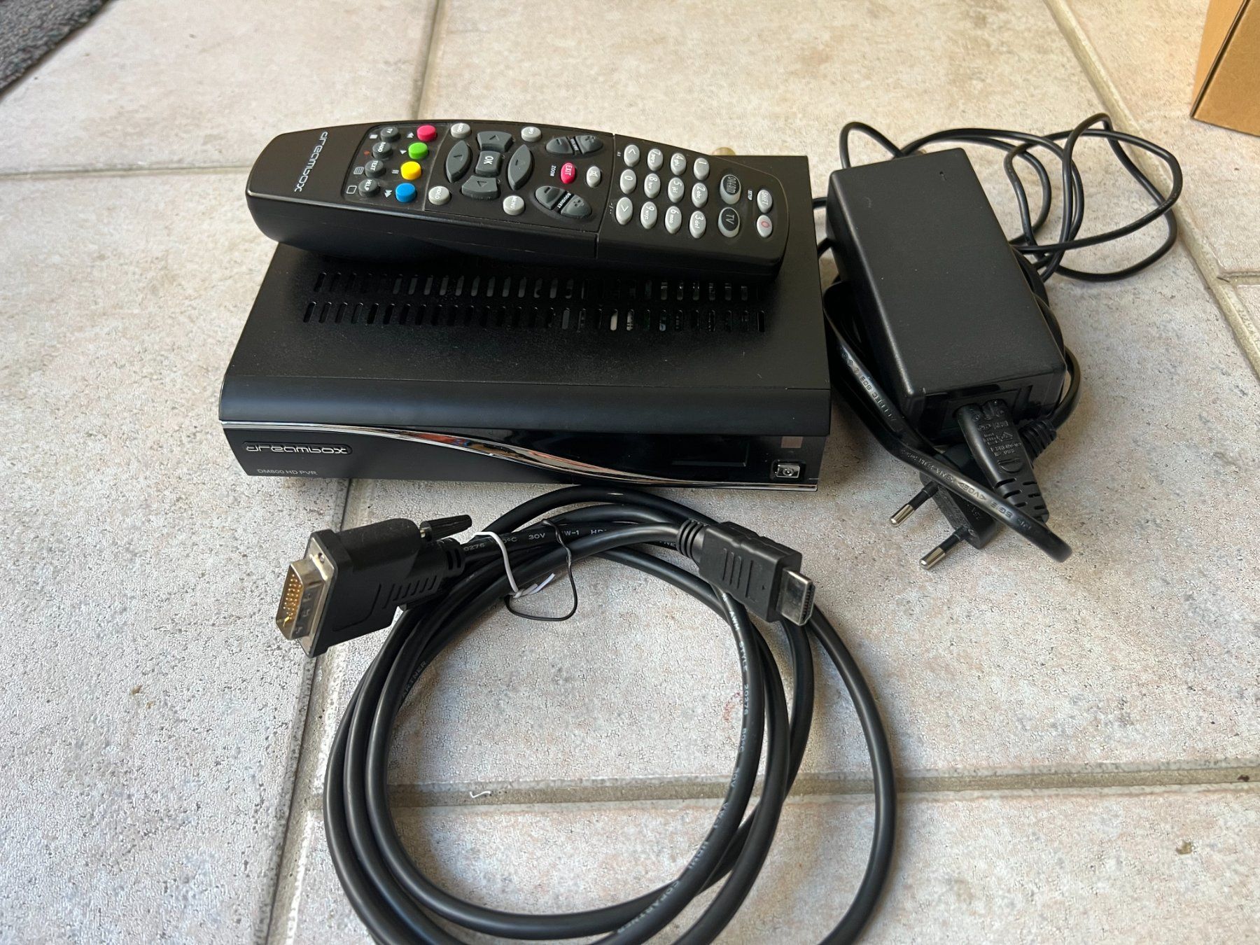 Récepteurs: Dreambox DM800 HD PVR – D'occasion à Zollikofen par Diesel24 3