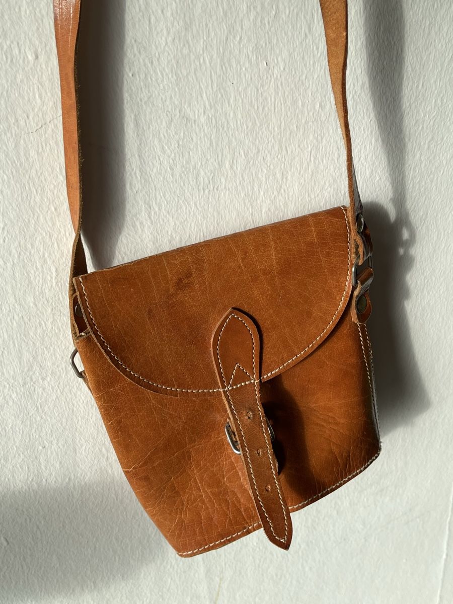 Taschen: Kleine Umhängetasche - Echtleder - Braun – Gebraucht aus Zürich von olive_ 2