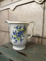 Wunderschöner Milchkrug Porzellan alt