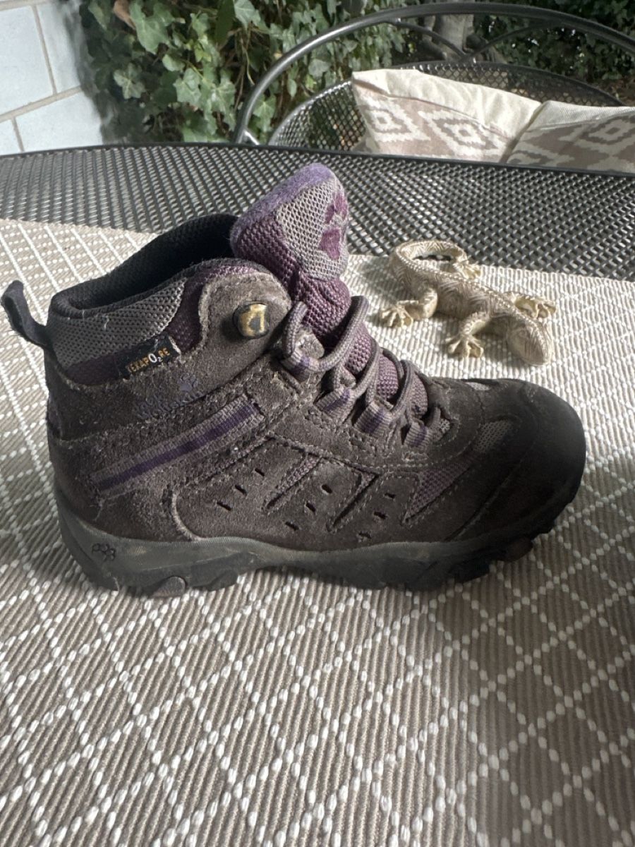 Schuhe für Jungen: Kack Wolfskin Wanderschuhe Grösse 30 – Gebraucht aus Muri AG von an_land 1
