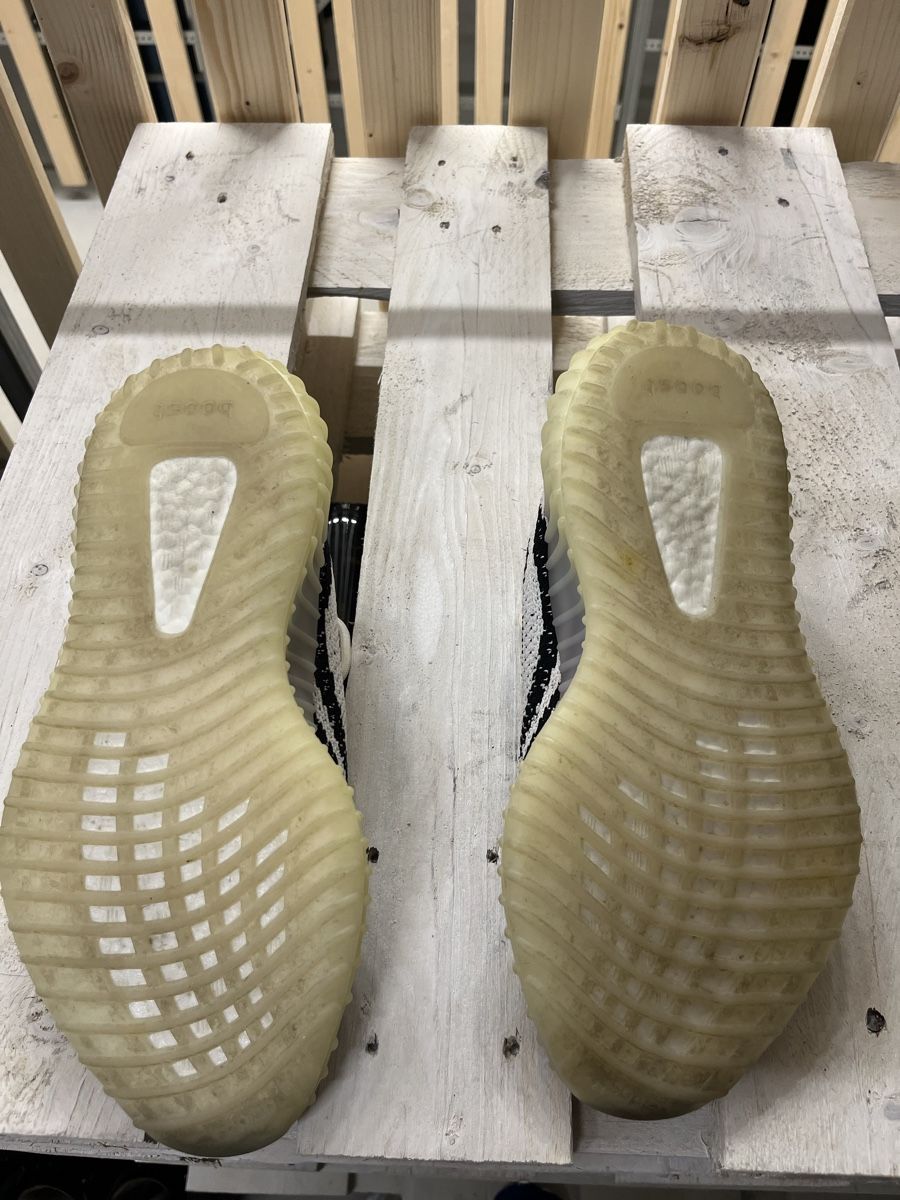 Adidas Scarpe da uomo: Adidas Yeezy Boost 350 Zebra – Usato da Birmensdorf ZH venduto da miguelangelo97 5