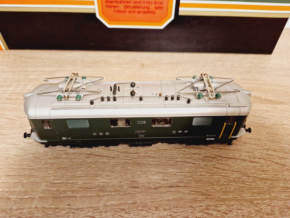 Hag Modelleisenbahnen: Hag 249 E-Lok Re 4/4 10035 Biel SBB H0 – Gebraucht aus St-Aubin-Sauges von Lo_Go 4
