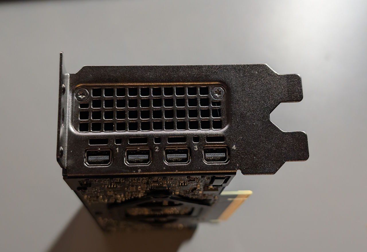 Nvidia Cartes graphiques: NVIDIA RTX A2000 (6GB) – Défectueux à Fräschels par pal_5tlg 2