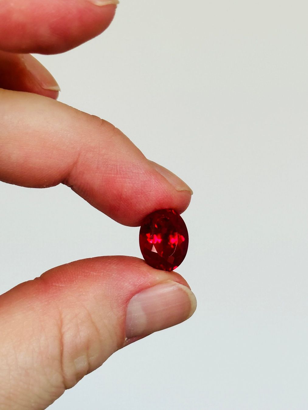 Pietre preziose: 7.60 Ct Certified – Nuovo e nell'imballaggio originale da Genève venduto da AWWA 4