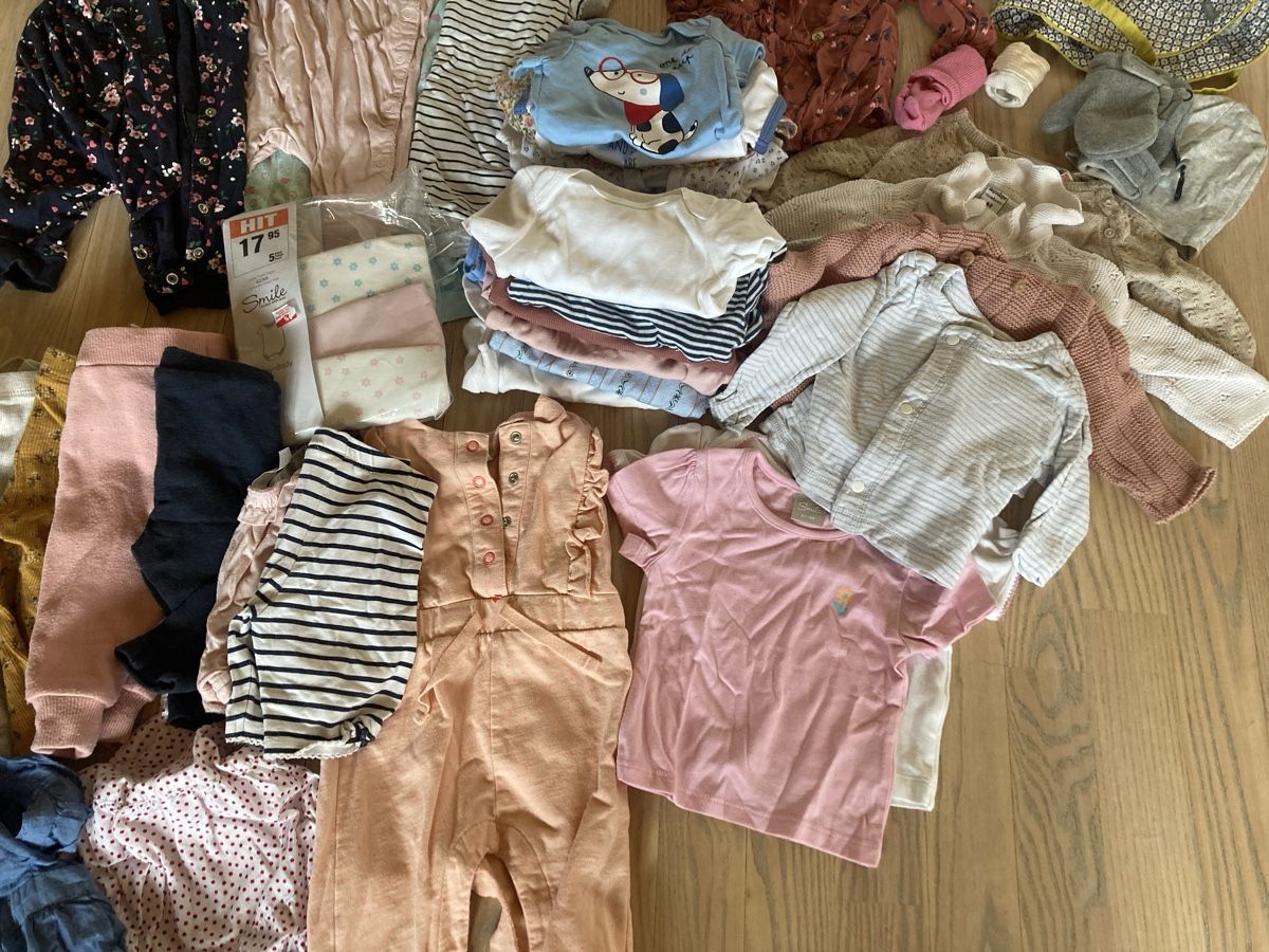 Kleiderpakete & -sets: Riesen kleiderpaket 62, schuhe gr 17 – Gebraucht aus Herisau von Sifgana 2