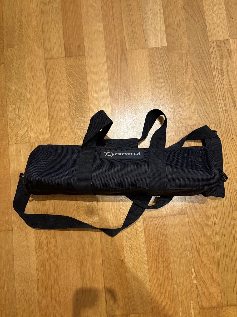 Canon Fotocamera: Canon EOS 550D mit Zubehör und Tasche – Usato da Bütschwil venduto da mcjusy 6