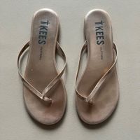 TKEES (GLITERS) Flip Flops 💖