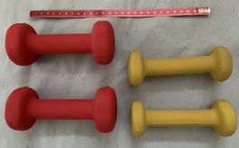 Andy Hug Hanteln 2x 1KG rot 2x 0.5KG gelb guter Zustand