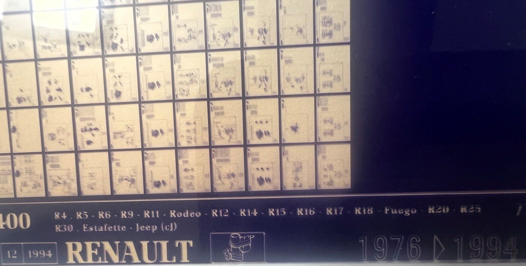 Renault Documenti: ORIGINAL ERSATZTEILKATALOG - MICROFICHES | RENAULT VERGASER – Usato da Unterägeri venduto da GIGOLOLIT 4