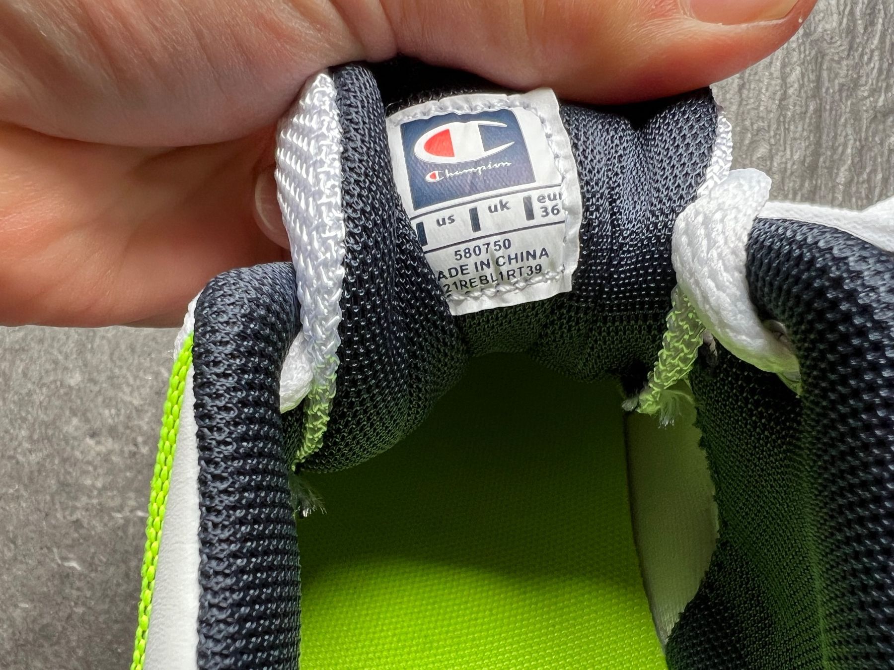 Champion Scarpe da uomo: New Champion White Sneakers, Size 36 – Nuovo (secondo la descrizione) da Wuerenlos venduto da jaya73 3