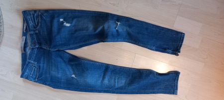 Coole Damen Jeans von Guess. Gr. 27
