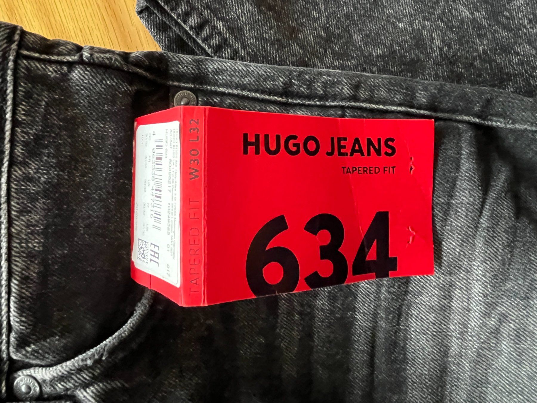 Hugo Boss Jeans: neue Hugo 634 Jeans Gr. 30/ 32 – Neu und originalverpackt aus Aeschi b. Spiez von Jung1 3