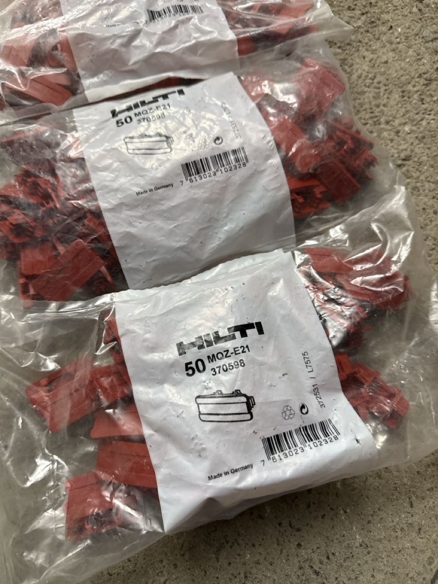 Hilti Eisenwaren: MQZ-E SCHIENENENDKAPPE Hilti – Neu und originalverpackt aus Balsthal von JaBaIndustrie 1