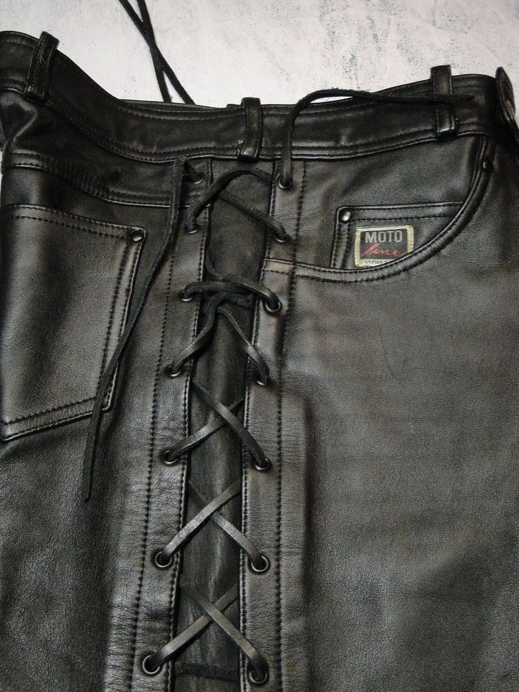 Pantalons: Motorrad Leder Hose – D'occasion à Emmenbrücke par Ulisse-22 5