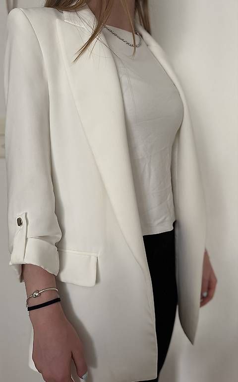 Jacken: Weisser Blazer (Zara), Grösse S – Gebraucht aus Cham von Kaylua 1
