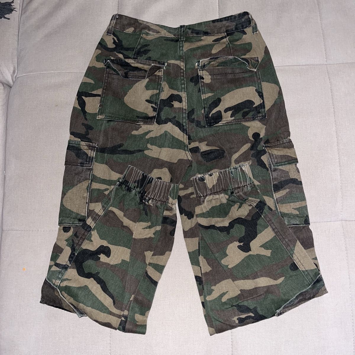 Jeans: Cargo Jeans Armeegrün – Usato da Cunter venduto da tiramisuuu_ 1
