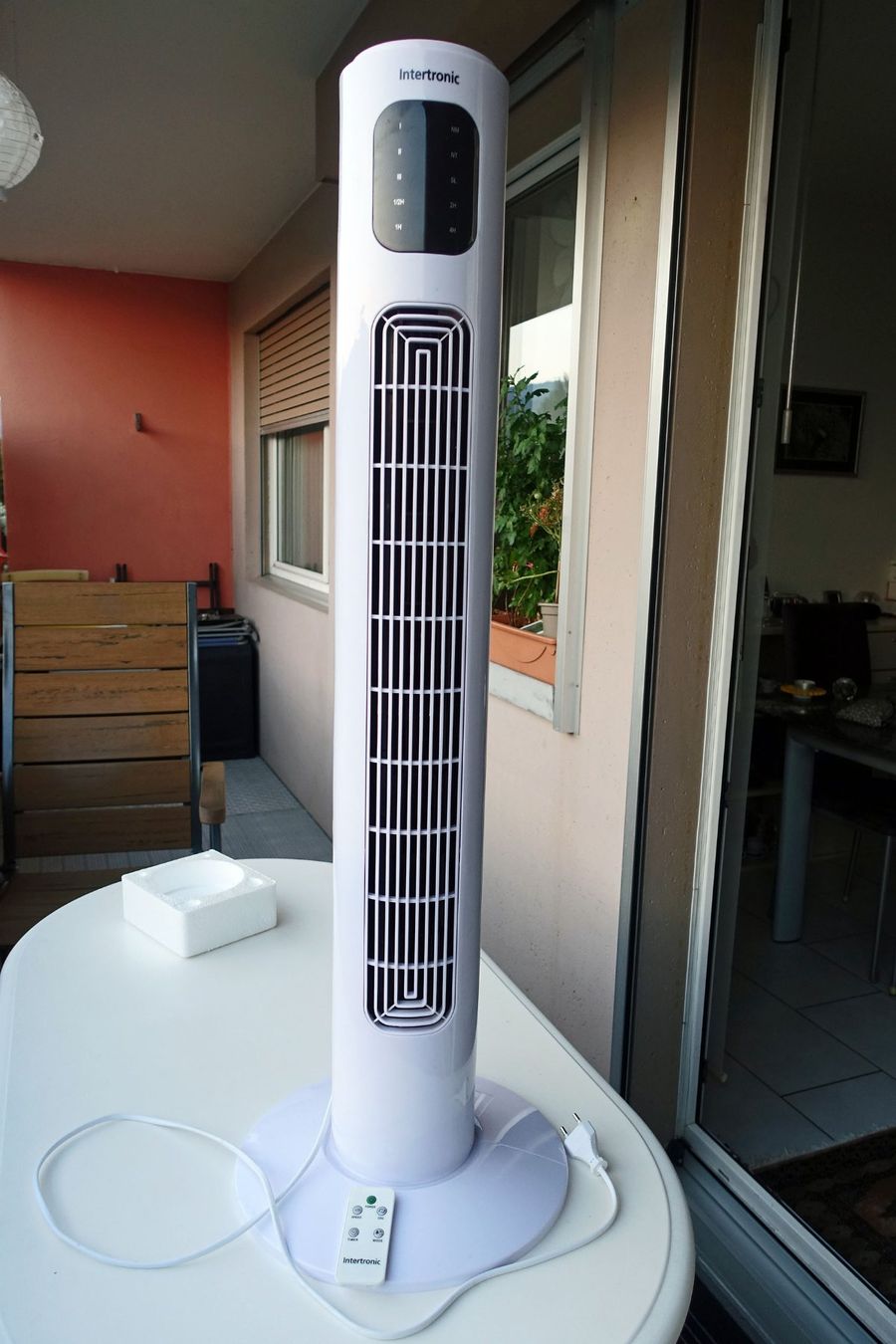 Ventilatori: Turmventilator mit Oszillation – Usato da Nidau venduto da Znahcst44