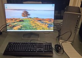 HP Pavilion PC-Komplettset mit Monitor