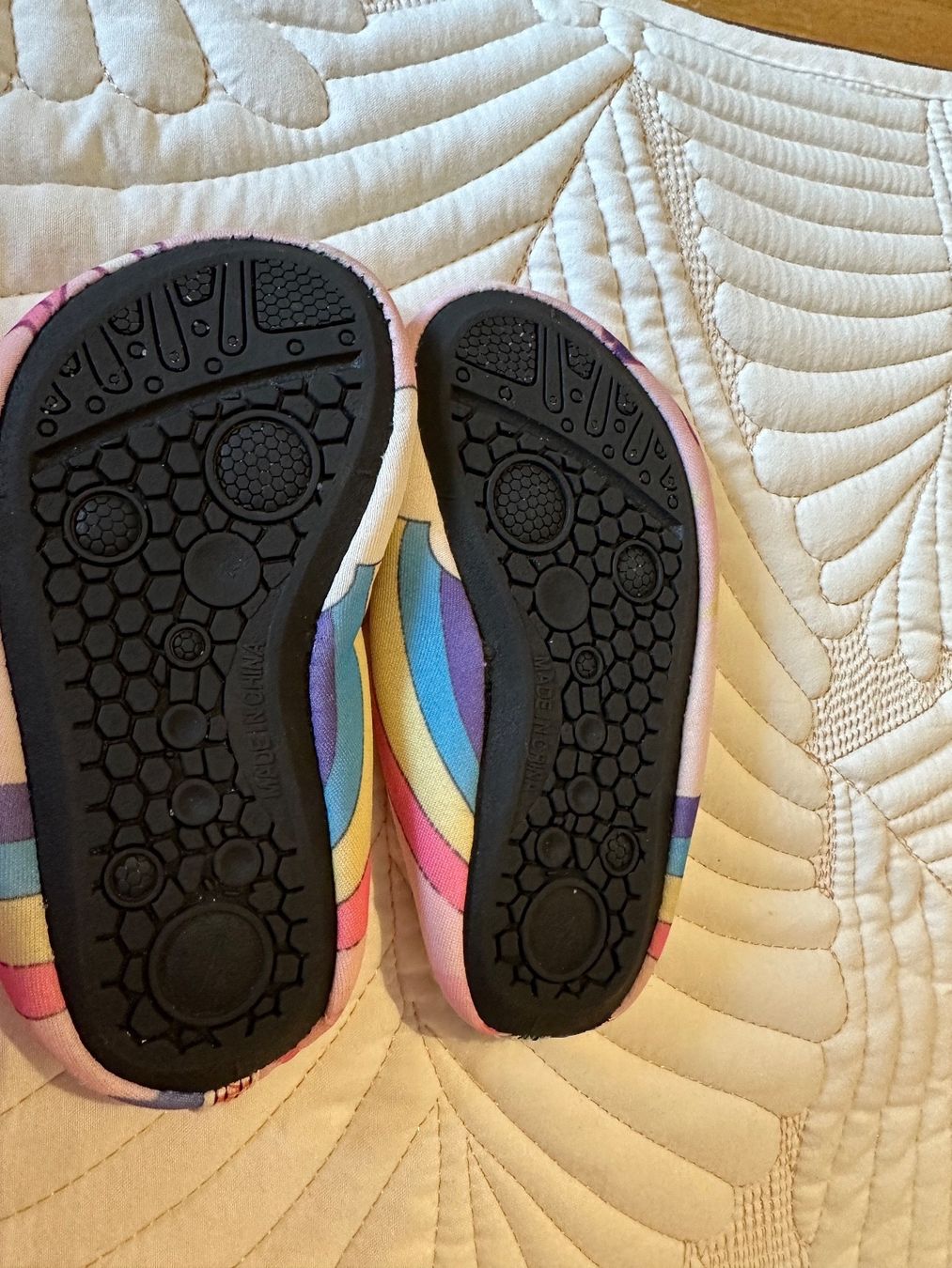 Scarpe per ragazzi: Water shoes new gr.22 – Nuovo (secondo la descrizione) da Zürich venduto da Bybyana 1