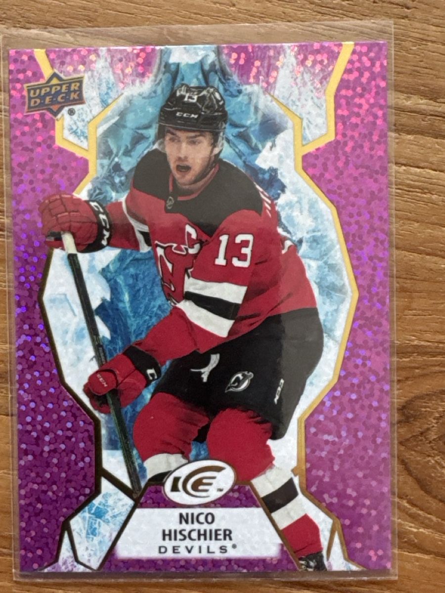 NHL Carte collezionabili: Nico Hischier Upper Deck Ice Premieres Auto /99 #13 – Usato da Grüningen venduto da Peterpan99