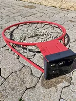 Panier de basket en acier