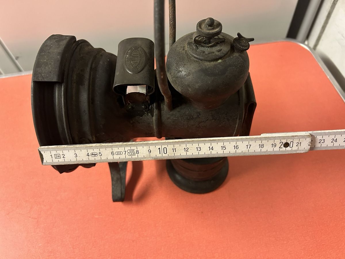 Lampade: Antike Lampe Decker Neuchâtel. – Usato da Lanzenhäusern venduto da vic63 9