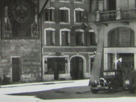 Cartes postales: SOLOTHURN ZEITGLOCKEN-PLATZ OLDTIMER AUTO SO AK – D'occasion à Ettingen par Hausi4711 1