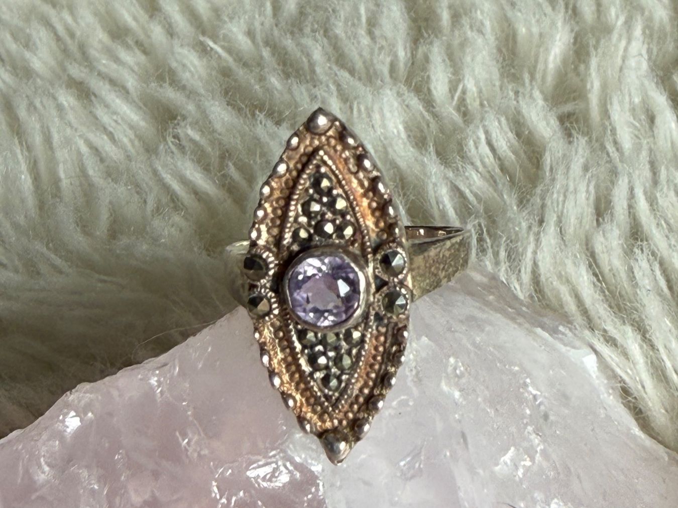 Ringe: Vintage Silberring 925 mit lila Stein – Gebraucht aus Istighofen von Ringparadies