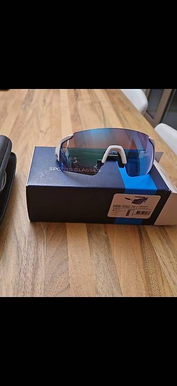 Brillen & Gläser: Lunettes vélo – Neu und originalverpackt aus Fribourg von Hiver14