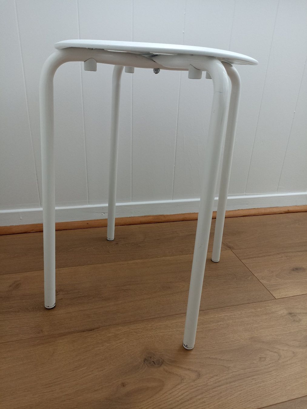 Ikea Sgabelli: IKEA Marius Tabouret – Usato da Renens VD venduto da tasarte 1