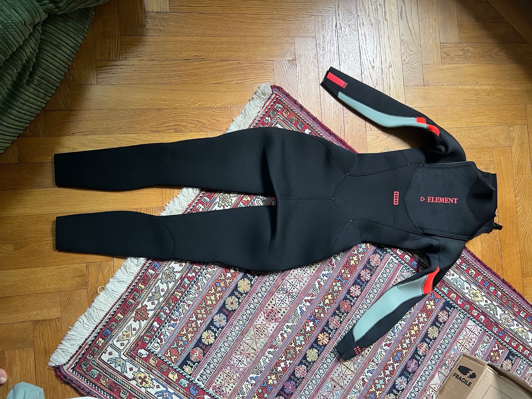 Tauchanzüge: ION Wetsuit frontzip 5/4 XS – Neu und originalverpackt aus Bern von josephine.gander