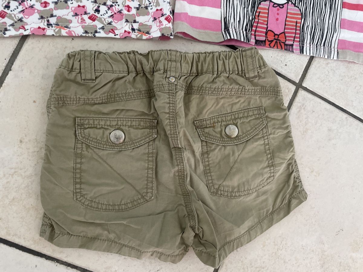 H&M Lotti & Set di vestiti: Süsses H&M Sommerset Gr.122/128 – Usato da Obergerlafingen venduto da cabo4 1