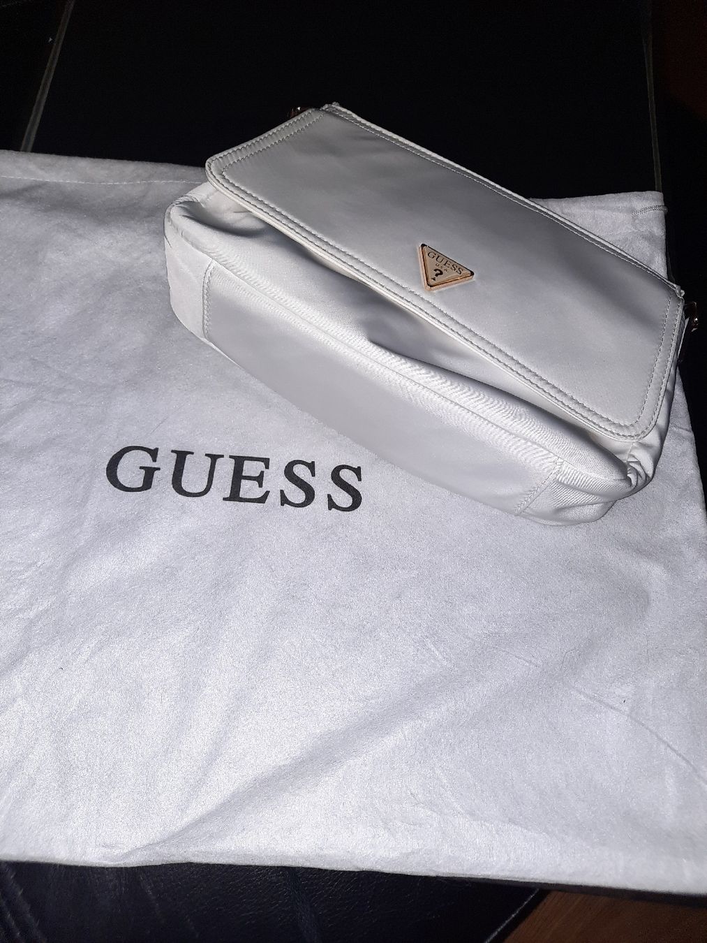 Guess Taschen für Damen: borsetta GUESS – Neu (gemäss Beschreibung) aus Biasca von Old_6blh 6