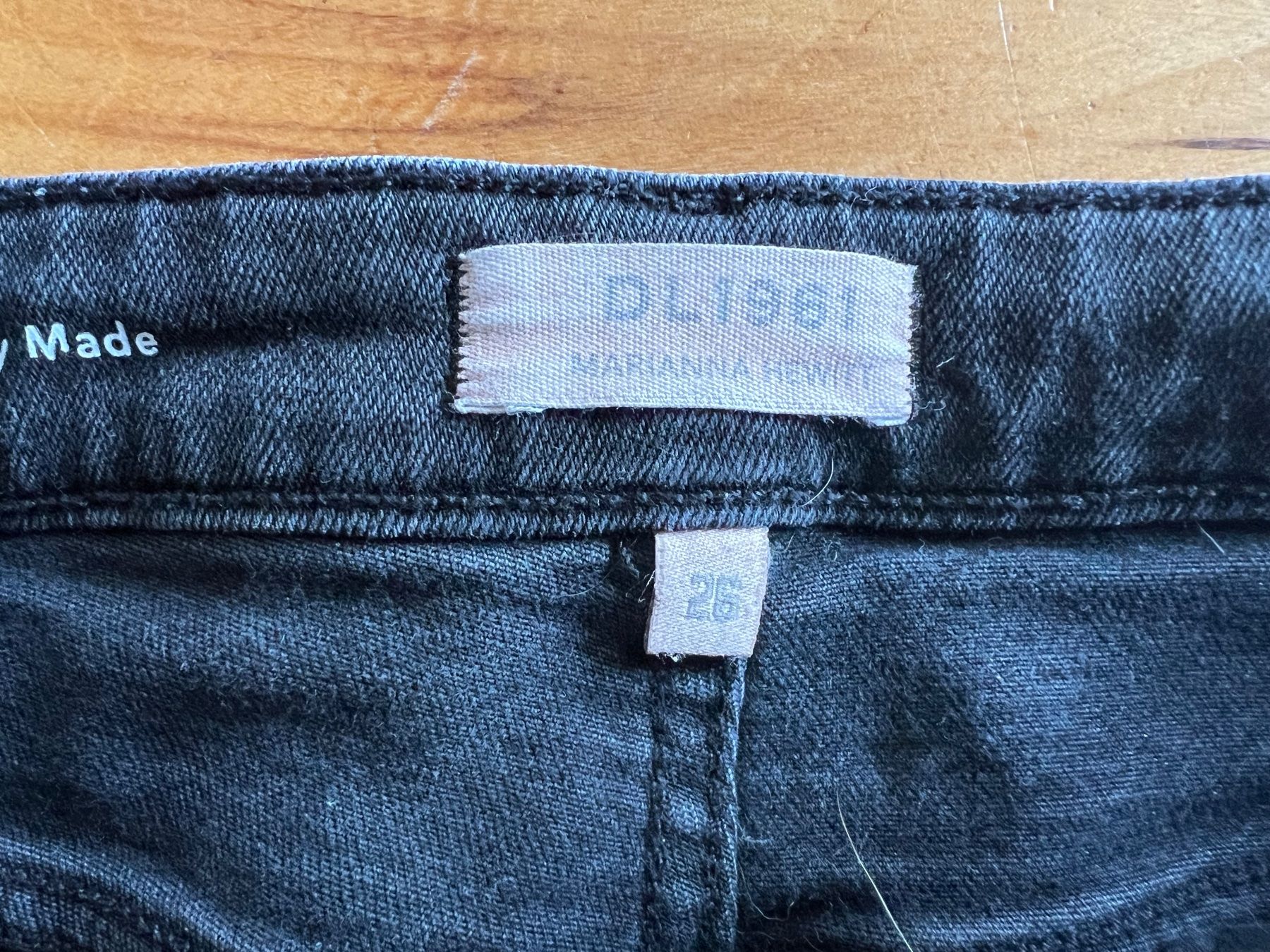 Pantaloni: Jeans Gr.26 – Usato da Oberglatt ZH venduto da dauerbrenner 3