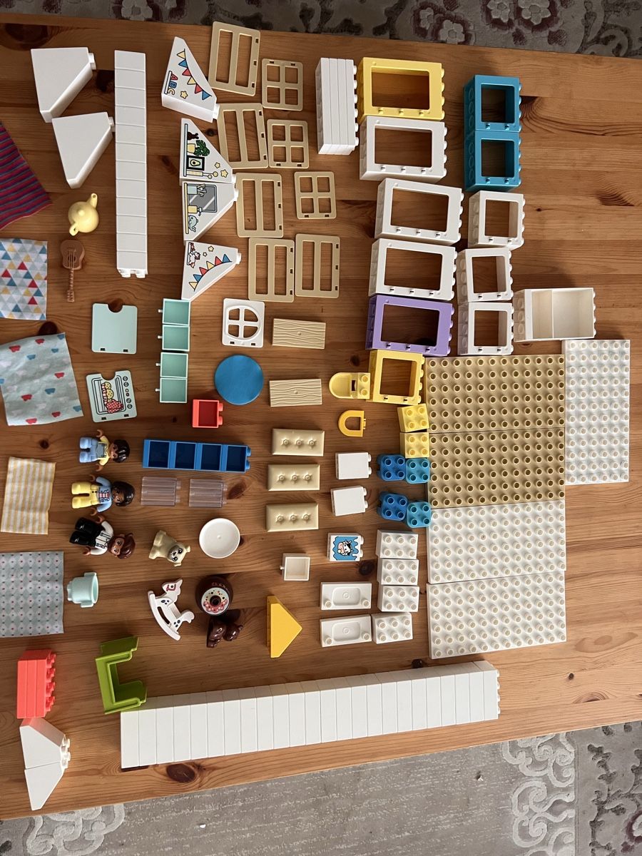 Lego Spielzeuge: LEGO Duplo 10929 Modular Playhouse mit Anleitung – Gebraucht aus Zollikofen von Nesepalamutu 1