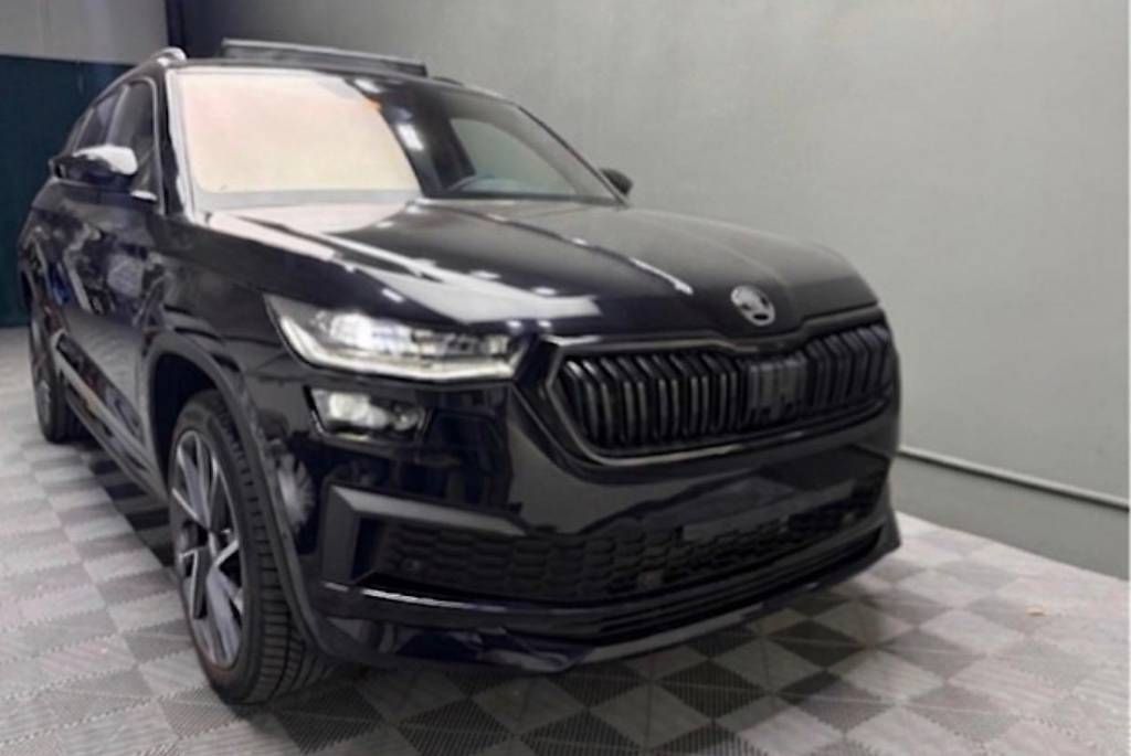 Autos: Voiture  – Gebraucht aus Satigny von raf_7sc8 2