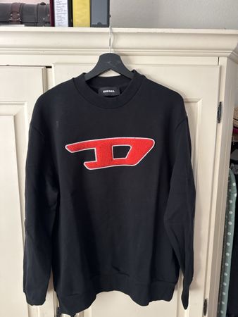 Sweatshirt Diesel schwarz mit Logo Applikation gut erhalten