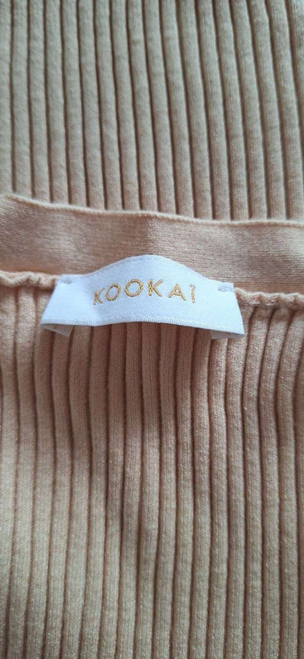 Kookai Maglioni & Felpe: Kookai, pull cache-coeur beige – Nuovo e nell'imballaggio originale da Lussery-Villars venduto da pousinete02 2